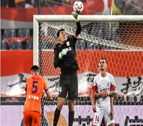 山东泰山战平云南，瓦科无进球，李小恒上场进球，大雷贡献神扑救