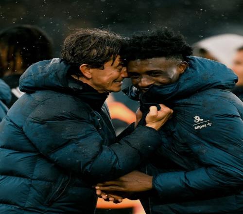 弗兰克：西蒙斯贡献加盟以来最佳表现，特尔和库杜斯也很出色