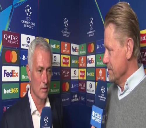 穆里尼奥：开场两分钟就能感受到对我的欢呼声，真的很感谢大家