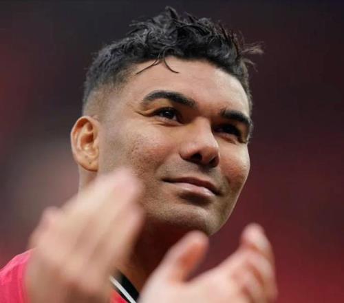 拉斐尔：卡塞米罗尽管不再年轻，仍然有能力担任曼联首发