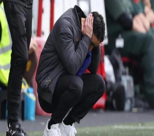 记者：拉爵一直仰慕索斯盖特，但曼联没有寻找阿莫林替代者