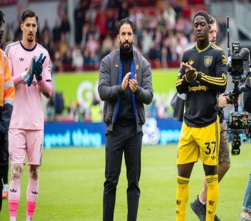 曼晚：阿莫林薪水是格拉斯纳的两倍，但两人表现天差地别