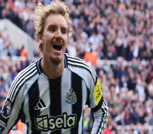 纪事报：沃尔特马德已经适应了纽卡体系，成功替代了伊萨克