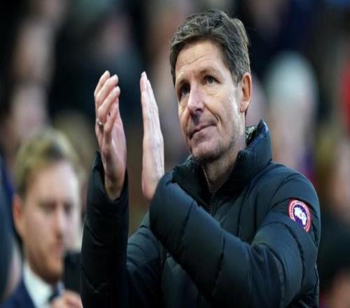 记者：格拉斯纳已正式拒绝水晶宫提供的最新合同