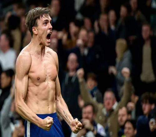 英超为何流行绝杀外媒给出答案：超长补时+高举高打