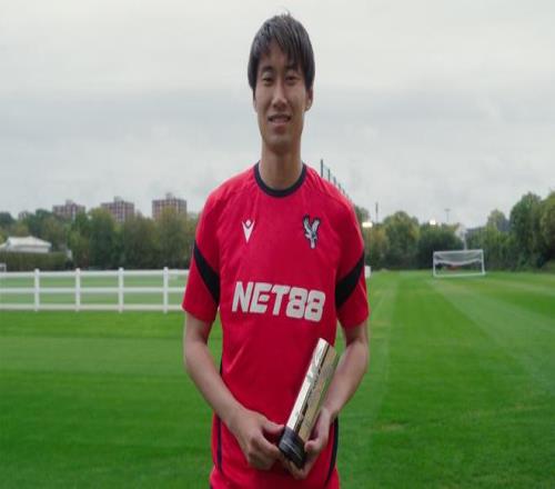 水晶宫官方：日本中场镰田大地当选队内9月最佳球员