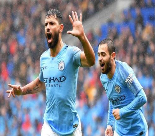 英超21世纪最佳阵容公布！萨拉赫范戴克阿圭罗均落选！沃克入选