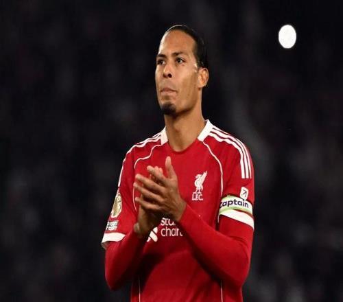 范戴克：阿诺德离队不是问题所在我有信心球队能够扭转颓势