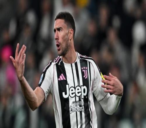 意媒：弗拉霍维奇只考虑去英超，经纪人已接触切尔西、热刺