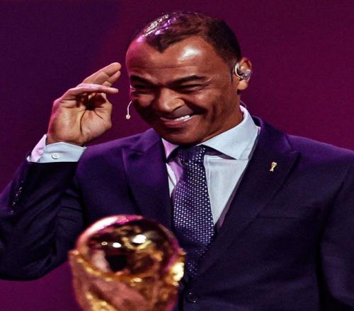 卡福：我担心巴西队踢英超的球员越多，赢得世界杯的机会越小