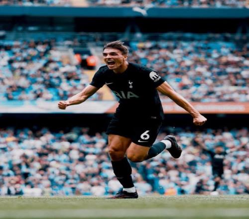 帕利尼亚：没赢下布莱顿真的遗憾，我们完全配得上一场胜利