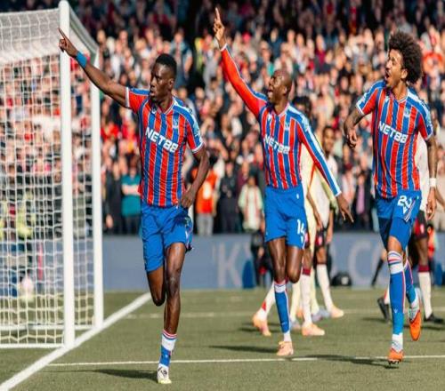 水晶宫本赛季社区盾+英超都战胜利物浦，两队下月英联杯交锋