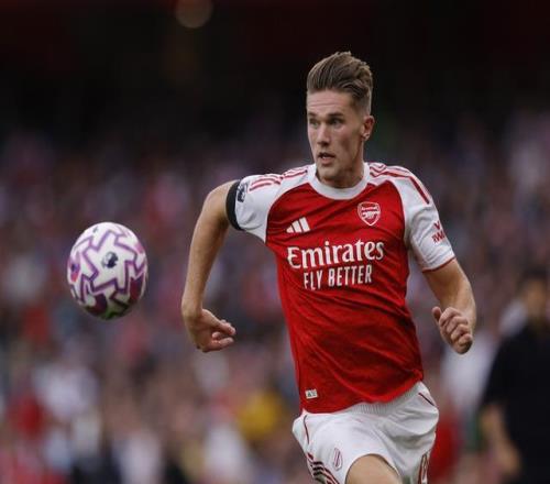 积极！约克雷斯本赛季在进攻三区、对手禁区逼抢次数领跑所有球员