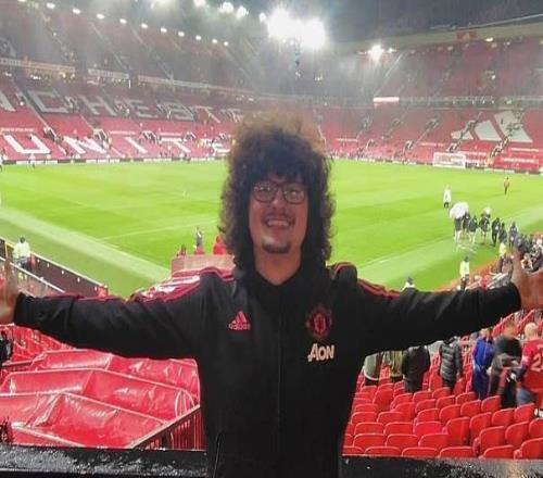 邮报：曼联已经在调查长发球迷在老特拉福德被袭击事件