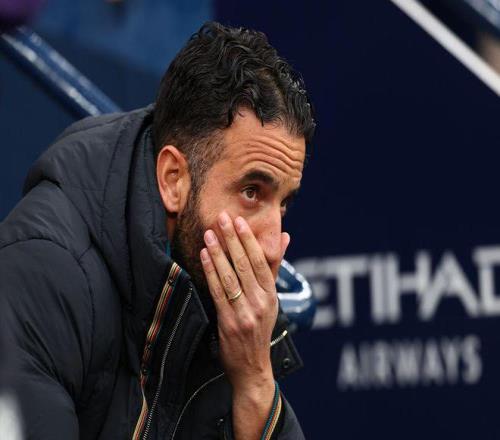 曼联解雇主帅砸钱如流水！弗格森后已花8470万，阿莫林解约费曝光