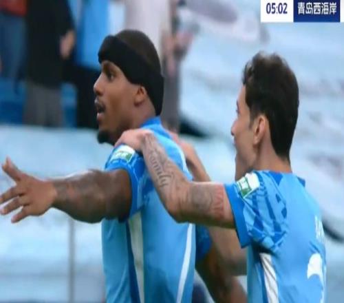 保级大战4分钟闪击！韦斯利两连击破门，10战独造10球