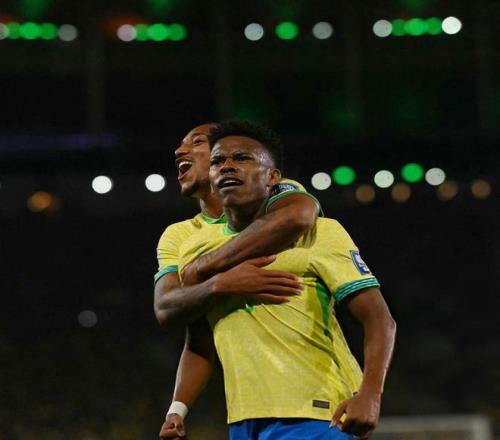 埃斯特旺：为巴西国家队进球是我儿时的梦想，感谢上帝