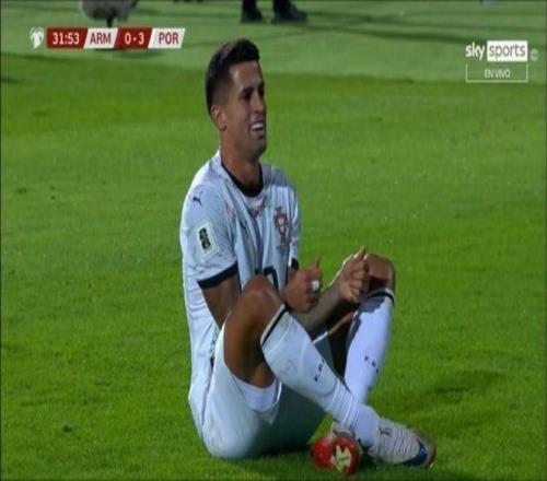 坎塞洛：我想把进球献给若塔，他将永远和我们在一起