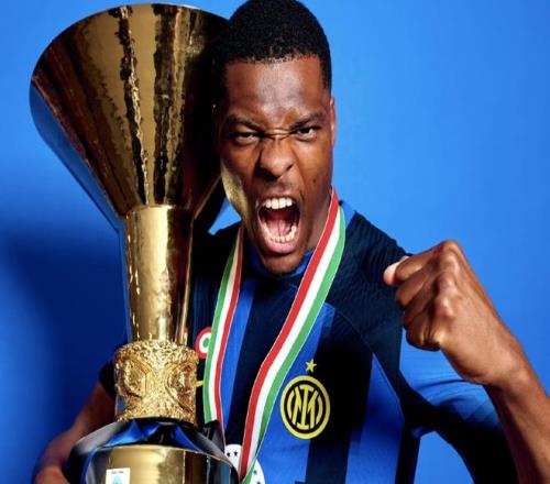 邓弗里斯主动示好英超：赛事极其出色，若有机会我肯定感兴趣