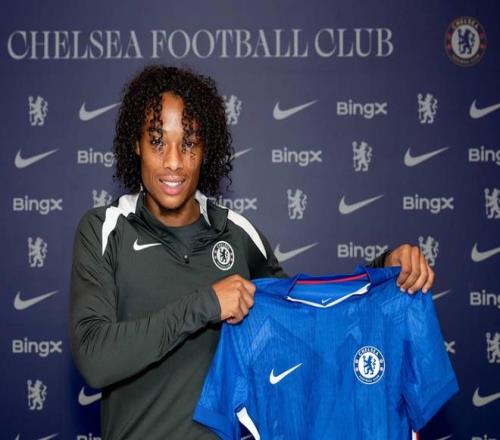 官方：切尔西与小将基亚诺续约至2030年，并将其租至福伦丹