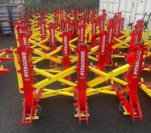 邮报：曼联在老特拉福德场外安装钢铁护栏，防止遭遇袭击