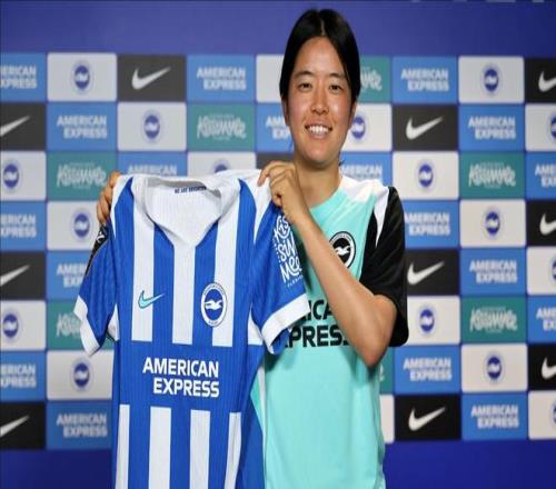 官方：布莱顿女足签下日本女足中场角田枫佳