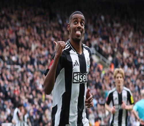 英超爆单了！夏窗支出榜英超10占9席，利物浦4.83亿，皇马仅第12