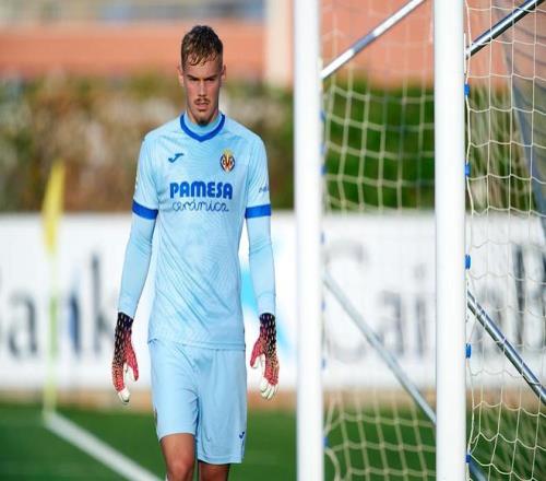 切尔西门将约恩森：我的偶像是诺伊尔瑟洛特曾经是我室友