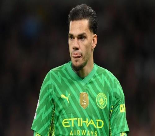 维亚纳：埃德森是我们取得成功的重要因素，他会永远受到欢迎