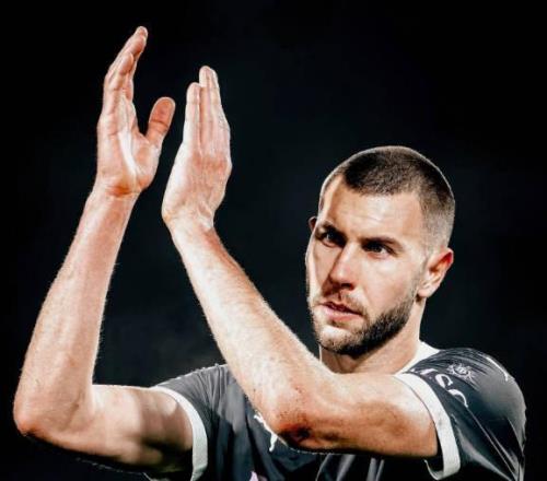 天空：水晶宫有意米兰中卫帕夫洛维奇，在探索引进他的可能性