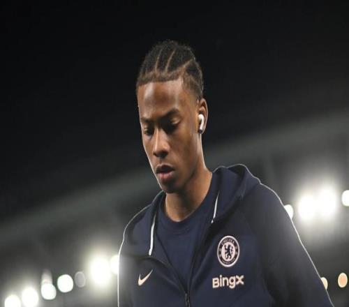 跟队解释切尔西签回史密斯：竞争对手续约+奇尔韦尔加盟