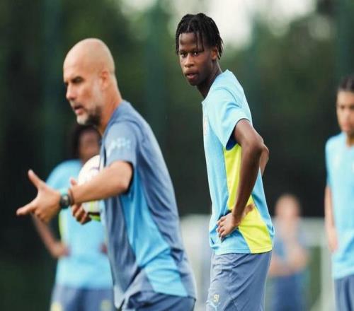 罗马诺：曼城拒绝了斯旺西、伊镇对小将姆富尼的租借请求