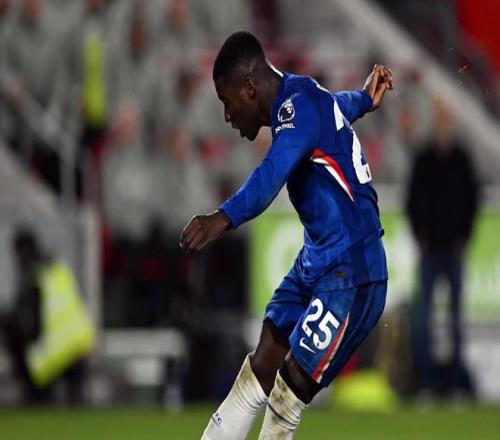 自2324赛季以来，凯塞多是英超唯一抢断200+且拦截100+球员