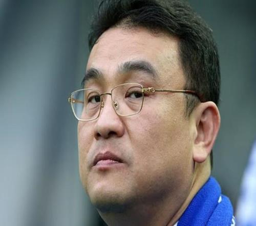 邮报：谢周三依然欠税欠薪，可能导致他们进入破产程序