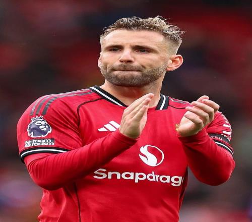 卢克肖谈双红会氛围：到处能感受到火药味，但我会专注于比赛