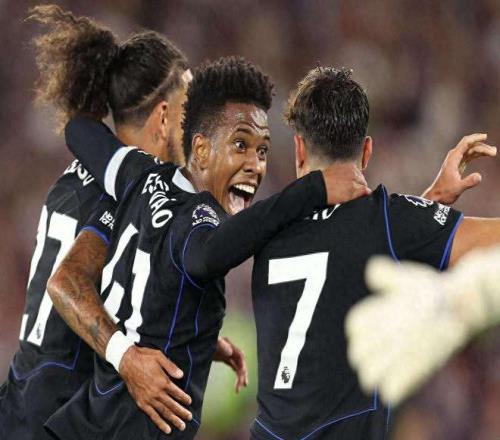 英超第2轮：风景这边独好！伦敦球队吐气扬眉，曼市双雄诸多不顺