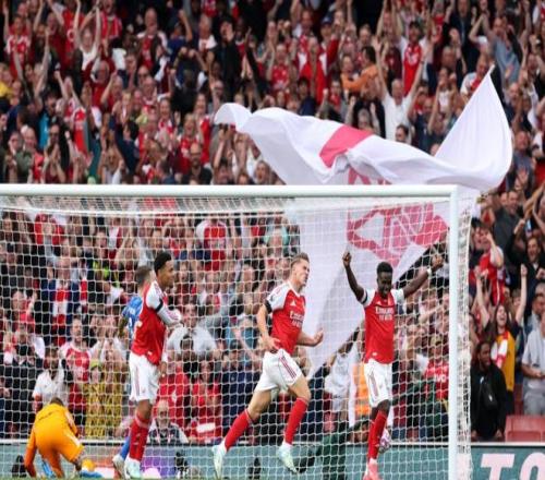 阿森纳7600万“水货”爆发！一条龙+点杀双响后梳理发型回击质疑