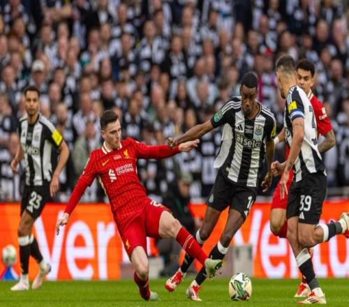 英超飞不高走不了，僵局怎么破纽卡前锋伊萨克转会受阻后罢训