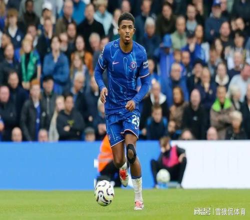 8000万打水漂福法纳移除社媒所有蓝军元素反骨仔终究本性难移