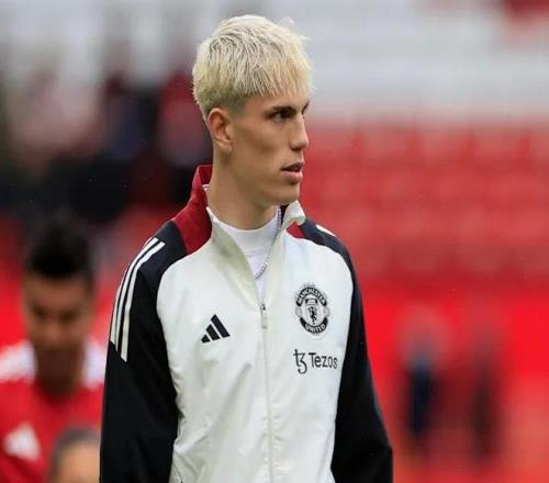 世界足坛左翼风云榜出炉，亚洲两将入围，维尼修斯仅排第三