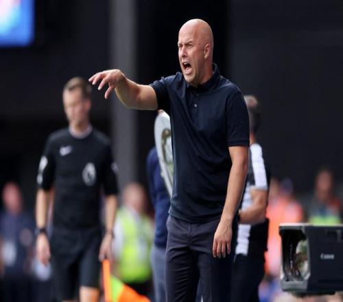 红军球迷聊以慰藉，近5个赛季社区盾杯夺冠球队均无缘英超冠军