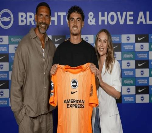 费迪南德之子洛伦兹签下首份职业合同，新赛季为布莱顿U21效力