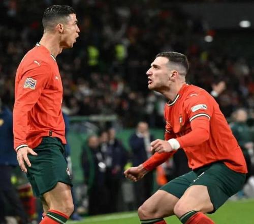 达洛特：若C罗能看到新卡灵顿，他一定会很喜欢记者：多纳鲁马希望转会曼联