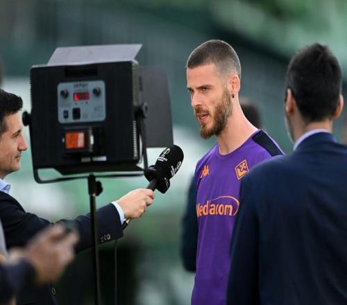 老特拉福德迎故人！德赫亚周六回归，球迷：留下他，送走奥纳纳