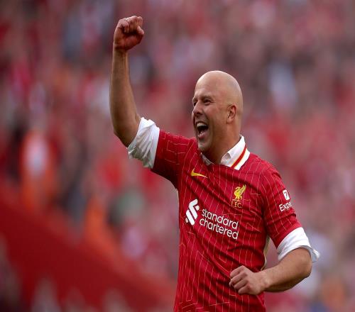 从渣叔量入为出到斯洛特豪掷千金，利物浦在转会投入上也搞双标