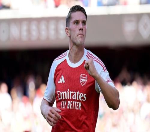 亨利：人们要对哲凯赖什有耐心，希望他为我们带来冠军奖杯