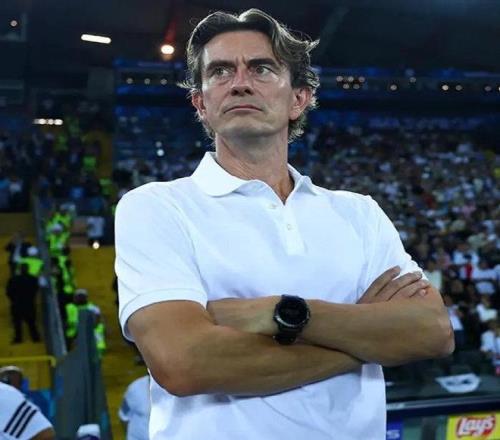 英超首轮热刺对阵伯恩利，超级杯错失好局，球队新赛季存短板