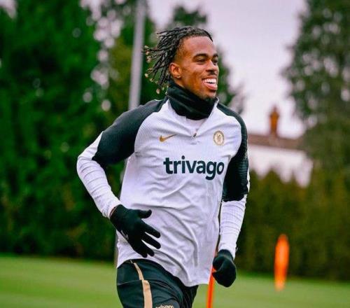 罗马诺：切尔西秒拒多特对楚克维梅卡的报价，认为是“侮辱性”的