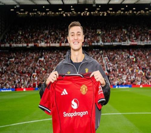 7000万！曼联身价第1人！1米95德甲锋霸加盟，偶像伊布模板哈兰德