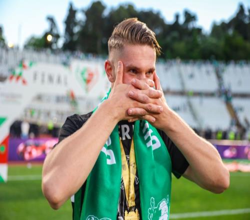 一心只为去枪手！约克雷斯与女友分手+罢训+降薪+经纪人放弃佣金